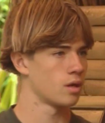 chris from endurance tv show 5b9d46f116feb.png