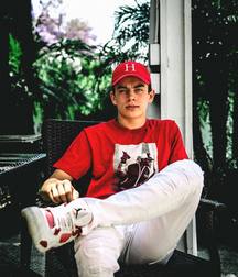 hayes greir 5baa5a8fe0f73.jpg