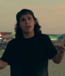 singer ryan falcoa 5baa5d5925a85.png