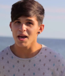 singer ryan falcoa 5baa5d6b15350.png