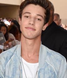cameron dallas 5bb24cb934ef2.jpg