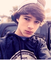 brent rivera 5d98b0d8a9bf1.jpg