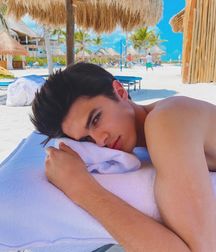 brent rivera 5d98b0e91a166.jpg