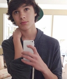 brent rivera 5d98b0f080a55.jpg