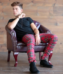 grant knoche 5da4fe3ba1f1d.jpg