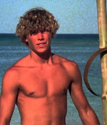 actor chris atkins 5daea55f0a935.jpg