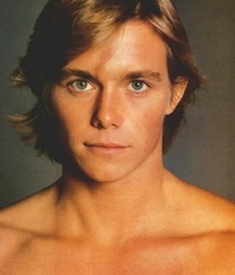actor chris atkins 5daea563e20aa.jpg