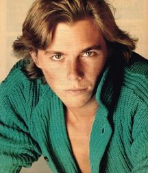 actor chris atkins 5daea5650f49e.jpg