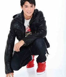 boo boo stewart 5dbc9654c0d55.jpg