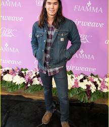 boo boo stewart 5dbc9673257db.jpg