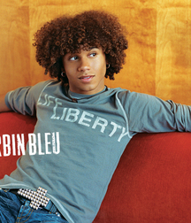 corbin bleu 5dc5054c7b114.jpg