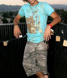 corbin bleu 5dc505681c619.jpg