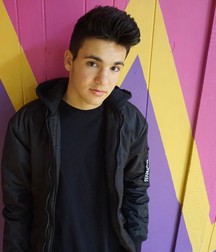 daniel skye 5dc77974ab4d4.jpg