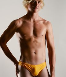 modelteenz-bob 5dc9f50da2d0e.jpg