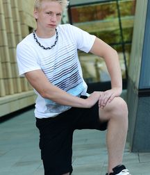 modelteenz-daniel 5dcd65b890933.jpg