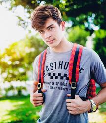 hayes grier 5dd1be2622bb9.jpg