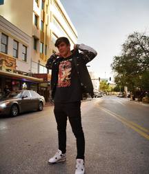 hayes grier 5dd1be40e0cd7.jpg
