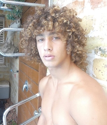 mop top model 5dd7f6c30e7e2.jpg