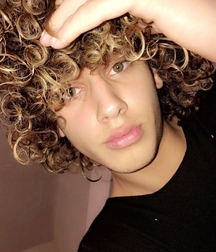 mop top model 5dd7f6cc8d8f7.jpg