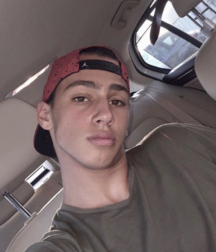 sexy model 5ddd73121f7b1.png