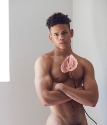 sexy male models 5df3267d26730.jpg