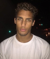 sexy male models 5df326b584090.jpg