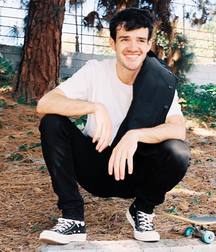 aaron carpenter 5df5e2f532926.jpg
