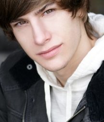 dylan patton 5df7047e3dc6c.jpg