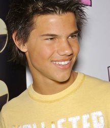 actor taylor lautner 5e3a2e98c3b96.jpg