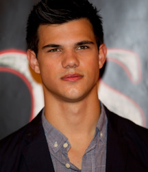 actor taylor lautner 5e3a2ea62ec4f.jpg