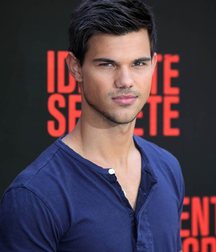 actor taylor lautner 5e3a2eab67c50.jpg
