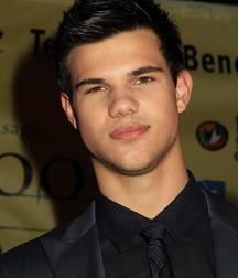 actor taylor lautner 5e3a2eb1d2a12.jpg