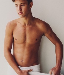 cameron dallas 5e67d5e28d734.jpg
