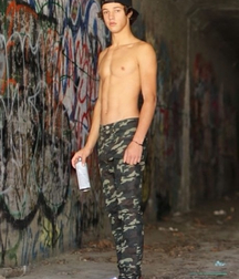 cameron dallas 5e67d5e417ae8.jpg