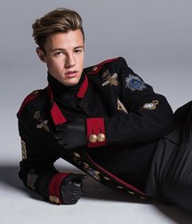 cameron dallas 5e67d5ee8357d.jpg