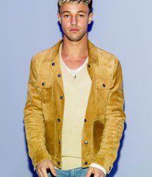 cameron dallas 5e67d5f4a0801.jpg