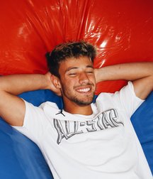 cameron dallas 5e67d5f5e667f.jpg