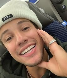 cameron dallas 5e67d60d81fa7.jpg