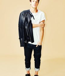 cameron dallas 5e67d6132952b.jpg