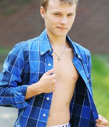 model teen z:cole gay tube 5f65b8df9fe1e.jpg