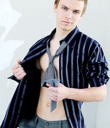 model gay tube teens: Mack 5f91240dd35b0.jpg