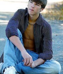 modelteenz:justin v gay tube 60027cf757ef8.jpg