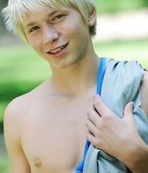modelteenz:daniel gay tube 603ae5132d0c7.jpg