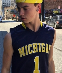 taylor caniff twink tube str 61df64707a3c0.jpg