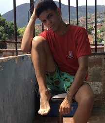 Thursday's Hotties Twink Tube 612728a6322b1.jpeg