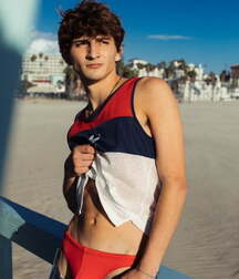Beautiful Boys  613d39e1f3403.jpg