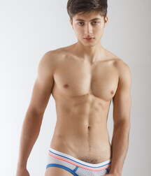 Beautiful Boys  613d39eb3dd97.jpg