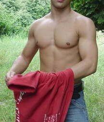 Beautiful Boys  613d39f320524.jpg