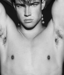 Hot B&W Guys Gay Porn 613e9d3c1c4a7.jpg