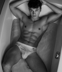 Thursday's pics for all to enjoy boys porn 6155f423346a0.png
